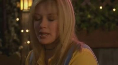 DailyDuff-dot-org_LizzieMcGuire-2x08JustFriends1107.jpg