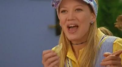 DailyDuff-dot-org_LizzieMcGuire-2x08JustFriends1209.jpg