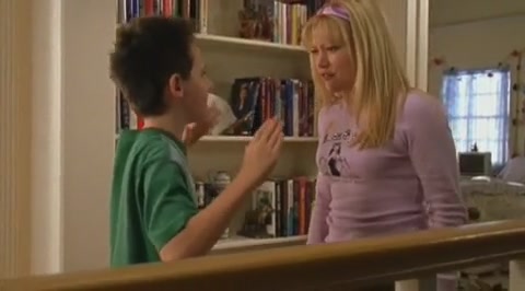 DailyDuff-dot-org_LizzieMcGuire-2x09ThoseFreakyMcGuires0079.jpg DailyDuff-dot-org_LizzieMcGuire-2x09ThoseFreakyMcGuires0079.jpg