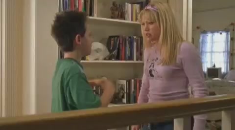 DailyDuff-dot-org_LizzieMcGuire-2x09ThoseFreakyMcGuires0082.jpg DailyDuff-dot-org_LizzieMcGuire-2x09ThoseFreakyMcGuires0082.jpg