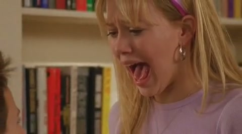 DailyDuff-dot-org_LizzieMcGuire-2x09ThoseFreakyMcGuires0145.jpg DailyDuff-dot-org_LizzieMcGuire-2x09ThoseFreakyMcGuires0145.jpg