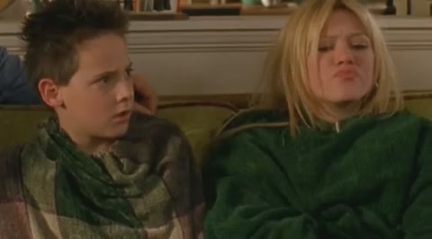 DailyDuff-dot-org_LizzieMcGuire-2x09ThoseFreakyMcGuires0318.jpg DailyDuff-dot-org_LizzieMcGuire-2x09ThoseFreakyMcGuires0318.jpg