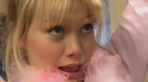 DailyDuff-dot-org_LizzieMcGuire-2x09ThoseFreakyMcGuires0410.jpg DailyDuff-dot-org_LizzieMcGuire-2x09ThoseFreakyMcGuires0410.jpg