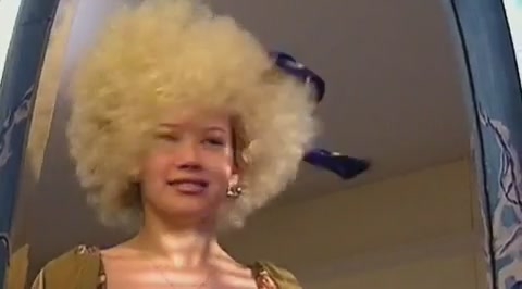 DailyDuff-dot-org_LizzieMcGuire-2x09ThoseFreakyMcGuires0427.jpg DailyDuff-dot-org_LizzieMcGuire-2x09ThoseFreakyMcGuires0427.jpg