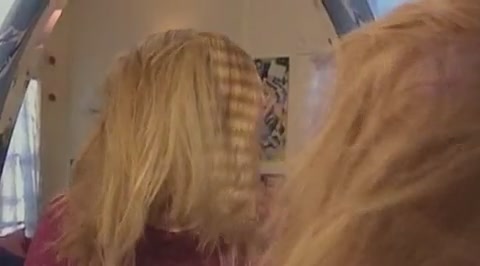 DailyDuff-dot-org_LizzieMcGuire-2x09ThoseFreakyMcGuires0440.jpg DailyDuff-dot-org_LizzieMcGuire-2x09ThoseFreakyMcGuires0440.jpg