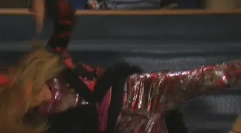 DailyDuff-dot-org_LizzieMcGuire-2x09ThoseFreakyMcGuires0681.jpg DailyDuff-dot-org_LizzieMcGuire-2x09ThoseFreakyMcGuires0681.jpg