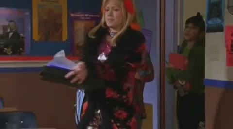 DailyDuff-dot-org_LizzieMcGuire-2x09ThoseFreakyMcGuires0692.jpg DailyDuff-dot-org_LizzieMcGuire-2x09ThoseFreakyMcGuires0692.jpg