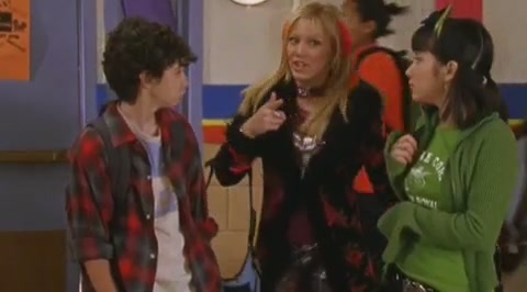 DailyDuff-dot-org_LizzieMcGuire-2x09ThoseFreakyMcGuires0836.jpg DailyDuff-dot-org_LizzieMcGuire-2x09ThoseFreakyMcGuires0836.jpg