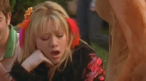 DailyDuff-dot-org_LizzieMcGuire-2x09ThoseFreakyMcGuires0924.jpg DailyDuff-dot-org_LizzieMcGuire-2x09ThoseFreakyMcGuires0924.jpg