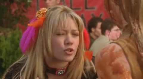 DailyDuff-dot-org_LizzieMcGuire-2x09ThoseFreakyMcGuires0960.jpg DailyDuff-dot-org_LizzieMcGuire-2x09ThoseFreakyMcGuires0960.jpg