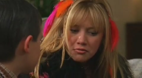 DailyDuff-dot-org_LizzieMcGuire-2x09ThoseFreakyMcGuires1067.jpg DailyDuff-dot-org_LizzieMcGuire-2x09ThoseFreakyMcGuires1067.jpg