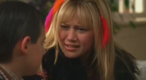 DailyDuff-dot-org_LizzieMcGuire-2x09ThoseFreakyMcGuires1098.jpg DailyDuff-dot-org_LizzieMcGuire-2x09ThoseFreakyMcGuires1098.jpg