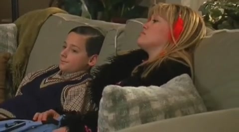 DailyDuff-dot-org_LizzieMcGuire-2x09ThoseFreakyMcGuires1117.jpg DailyDuff-dot-org_LizzieMcGuire-2x09ThoseFreakyMcGuires1117.jpg