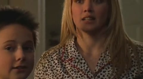 DailyDuff-dot-org_LizzieMcGuire-2x09ThoseFreakyMcGuires1160.jpg DailyDuff-dot-org_LizzieMcGuire-2x09ThoseFreakyMcGuires1160.jpg