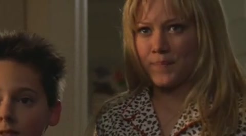 DailyDuff-dot-org_LizzieMcGuire-2x09ThoseFreakyMcGuires1161.jpg DailyDuff-dot-org_LizzieMcGuire-2x09ThoseFreakyMcGuires1161.jpg