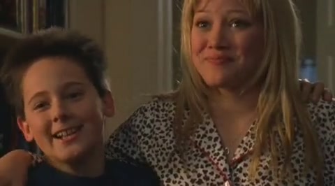 DailyDuff-dot-org_LizzieMcGuire-2x09ThoseFreakyMcGuires1168.jpg DailyDuff-dot-org_LizzieMcGuire-2x09ThoseFreakyMcGuires1168.jpg