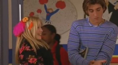 DailyDuff-dot-org_LizzieMcGuire-2x09ThoseFreakyMcGuires0638.jpg