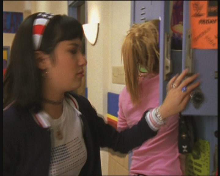 DailyDuff-dot-org_LizzieMcGuire-InMirandaLizzieDoesNotTrust0010.jpg DailyDuff-dot-org_LizzieMcGuire-InMirandaLizzieDoesNotTrust0010.jpg