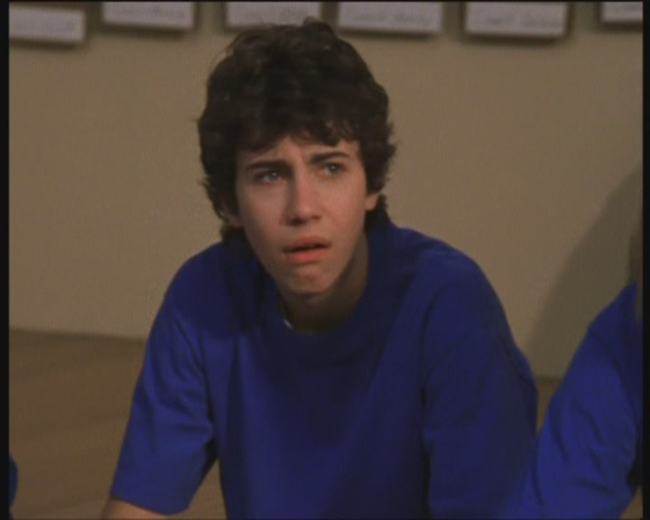 DailyDuff-dot-org_LizzieMcGuire-InMirandaLizzieDoesNotTrust0125.jpg DailyDuff-dot-org_LizzieMcGuire-InMirandaLizzieDoesNotTrust0125.jpg