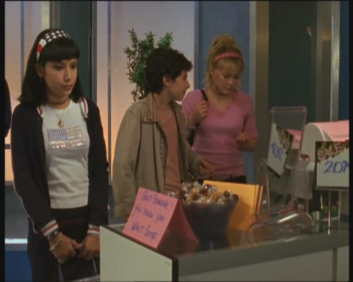 DailyDuff-dot-org_LizzieMcGuire-InMirandaLizzieDoesNotTrust0269.jpg DailyDuff-dot-org_LizzieMcGuire-InMirandaLizzieDoesNotTrust0269.jpg