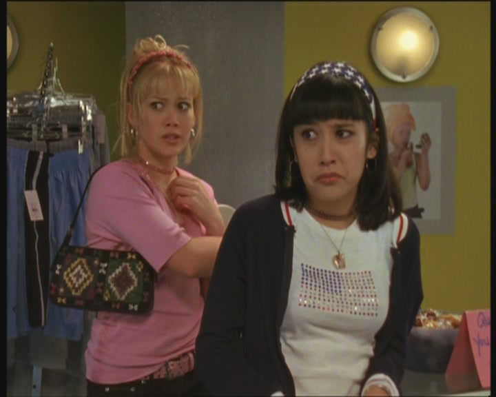 DailyDuff-dot-org_LizzieMcGuire-InMirandaLizzieDoesNotTrust0318.jpg DailyDuff-dot-org_LizzieMcGuire-InMirandaLizzieDoesNotTrust0318.jpg