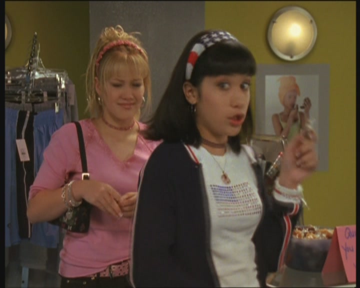 DailyDuff-dot-org_LizzieMcGuire-InMirandaLizzieDoesNotTrust0322.jpg DailyDuff-dot-org_LizzieMcGuire-InMirandaLizzieDoesNotTrust0322.jpg