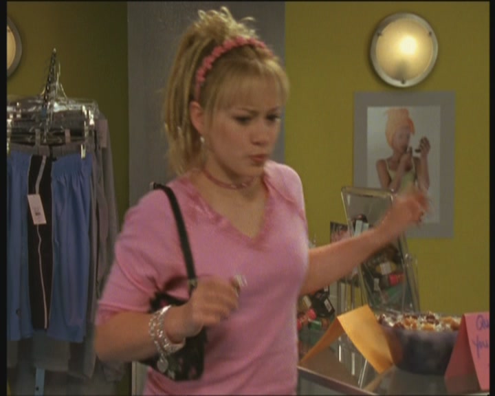 DailyDuff-dot-org_LizzieMcGuire-InMirandaLizzieDoesNotTrust0324.jpg DailyDuff-dot-org_LizzieMcGuire-InMirandaLizzieDoesNotTrust0324.jpg