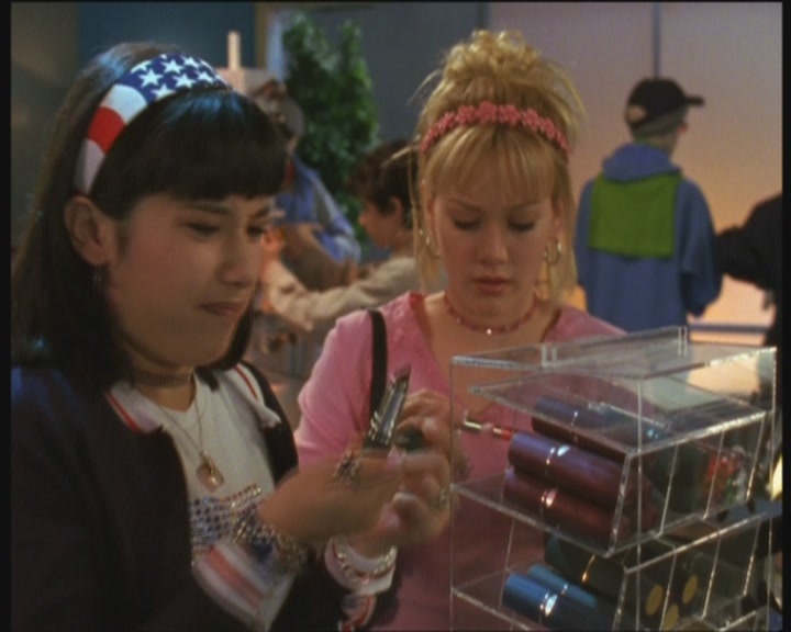 DailyDuff-dot-org_LizzieMcGuire-InMirandaLizzieDoesNotTrust0331.jpg DailyDuff-dot-org_LizzieMcGuire-InMirandaLizzieDoesNotTrust0331.jpg