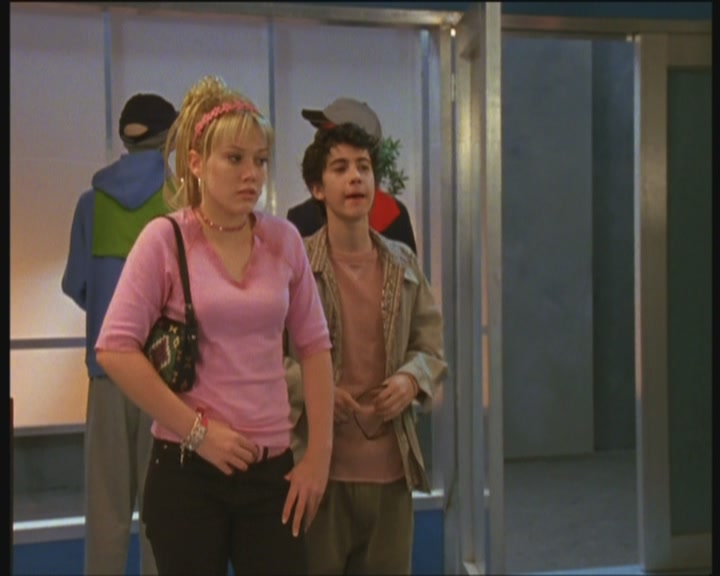 DailyDuff-dot-org_LizzieMcGuire-InMirandaLizzieDoesNotTrust0417.jpg DailyDuff-dot-org_LizzieMcGuire-InMirandaLizzieDoesNotTrust0417.jpg