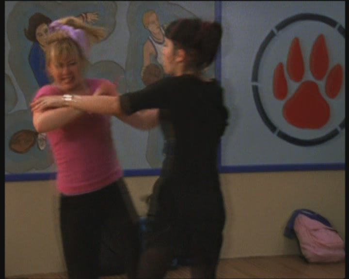 DailyDuff-dot-org_LizzieMcGuire-InMirandaLizzieDoesNotTrust1010.jpg DailyDuff-dot-org_LizzieMcGuire-InMirandaLizzieDoesNotTrust1010.jpg