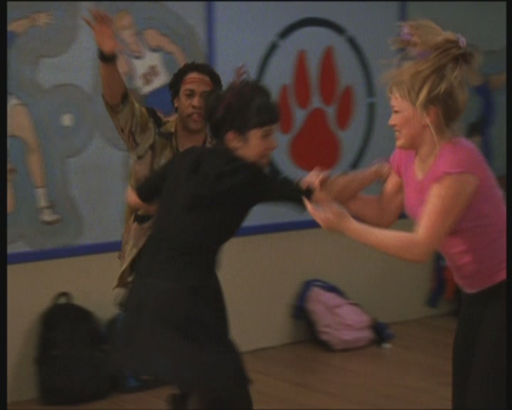 DailyDuff-dot-org_LizzieMcGuire-InMirandaLizzieDoesNotTrust1016.jpg DailyDuff-dot-org_LizzieMcGuire-InMirandaLizzieDoesNotTrust1016.jpg