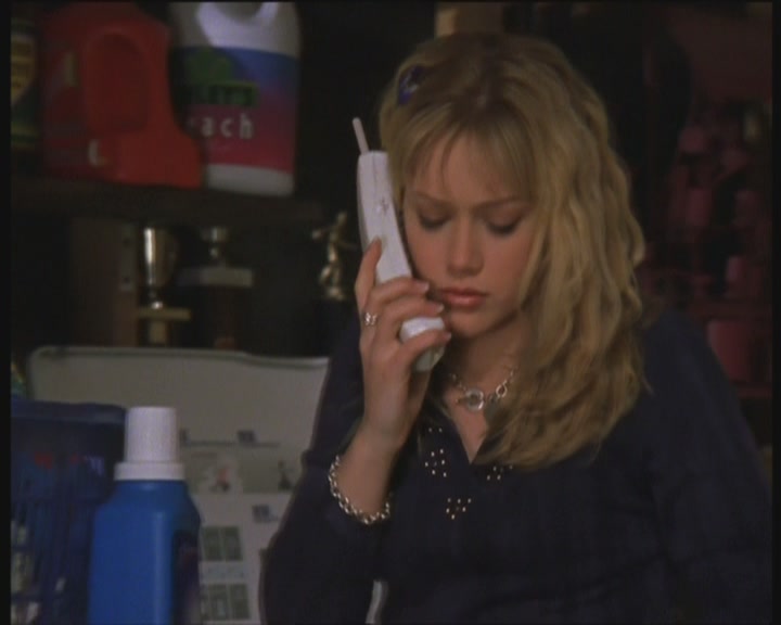 DailyDuff-dot-org_LizzieMcGuire-InMirandaLizzieDoesNotTrust1056.jpg DailyDuff-dot-org_LizzieMcGuire-InMirandaLizzieDoesNotTrust1056.jpg