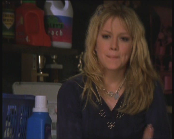 DailyDuff-dot-org_LizzieMcGuire-InMirandaLizzieDoesNotTrust1080.jpg DailyDuff-dot-org_LizzieMcGuire-InMirandaLizzieDoesNotTrust1080.jpg