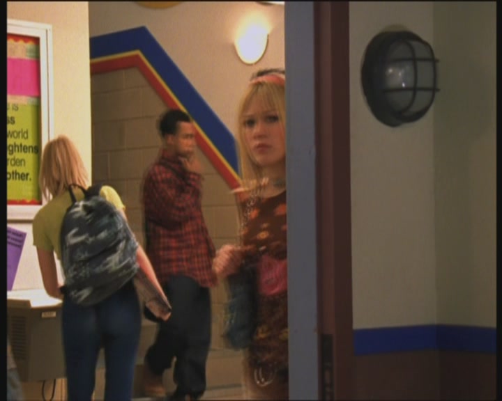 DailyDuff-dot-org_LizzieMcGuire-InMirandaLizzieDoesNotTrust1143.jpg DailyDuff-dot-org_LizzieMcGuire-InMirandaLizzieDoesNotTrust1143.jpg