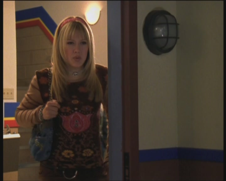 DailyDuff-dot-org_LizzieMcGuire-InMirandaLizzieDoesNotTrust1152.jpg DailyDuff-dot-org_LizzieMcGuire-InMirandaLizzieDoesNotTrust1152.jpg