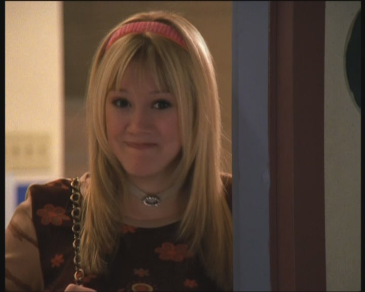 DailyDuff-dot-org_LizzieMcGuire-InMirandaLizzieDoesNotTrust1175.jpg DailyDuff-dot-org_LizzieMcGuire-InMirandaLizzieDoesNotTrust1175.jpg