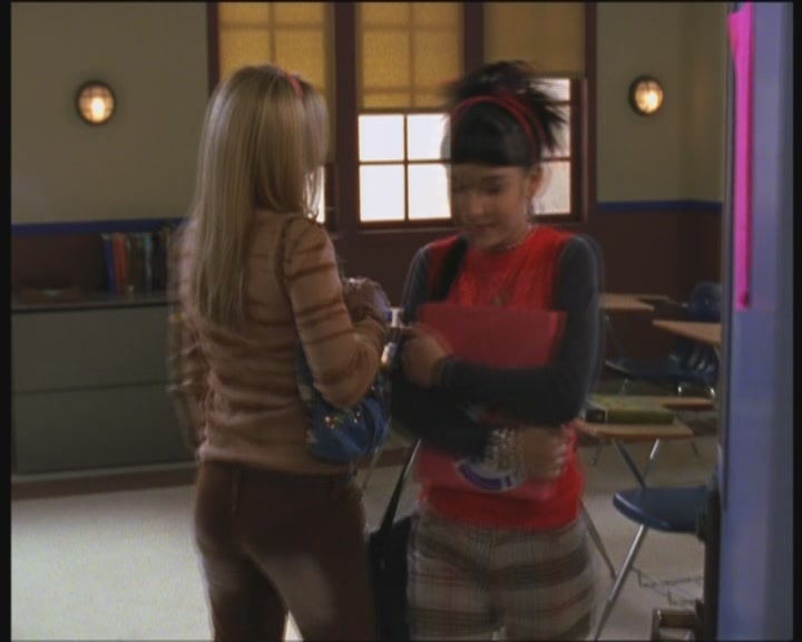 DailyDuff-dot-org_LizzieMcGuire-InMirandaLizzieDoesNotTrust1237.jpg DailyDuff-dot-org_LizzieMcGuire-InMirandaLizzieDoesNotTrust1237.jpg