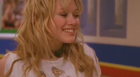 DailyDuff-dot-org_LizzieMcGuire-2x12BestDressedforMuchLess0943.jpg