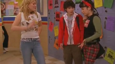 DailyDuff-dot-org_LizzieMcGuire-2x12BestDressedforMuchLess0945.jpg