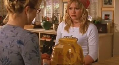 DailyDuff-dot-org_LizzieMcGuire-2x12BestDressedforMuchLess0248.jpg