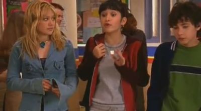 DailyDuff-dot-org_LizzieMcGuire-2x12BestDressedforMuchLess0514.jpg