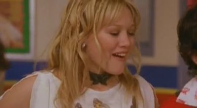 DailyDuff-dot-org_LizzieMcGuire-2x12BestDressedforMuchLess0957.jpg