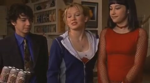 DailyDuff-dot-org_LizzieMcGuire-2x13YoureaGoodManLizzieMcGuire1220.jpg