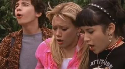 DailyDuff-dot-org_LizzieMcGuire-2x13YoureaGoodManLizzieMcGuire0565.jpg