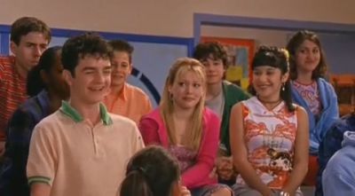 DailyDuff-dot-org_LizzieMcGuire-2x13YoureaGoodManLizzieMcGuire0664.jpg