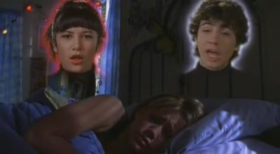 DailyDuff-dot-org_LizzieMcGuire-2x13YoureaGoodManLizzieMcGuire0830.jpg