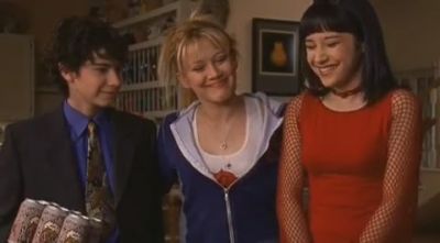 DailyDuff-dot-org_LizzieMcGuire-2x13YoureaGoodManLizzieMcGuire1222.jpg