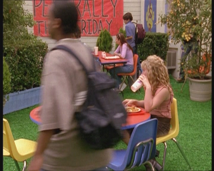 DailyDuff-dot-org_LizzieMcGuire-JustLikeLizzie0002.jpg DailyDuff-dot-org_LizzieMcGuire-JustLikeLizzie0002.jpg