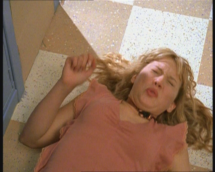 DailyDuff-dot-org_LizzieMcGuire-JustLikeLizzie0169.jpg