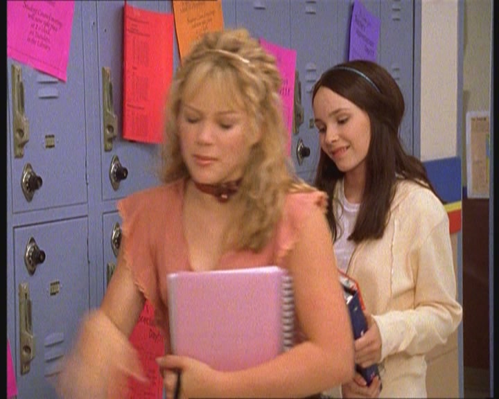 DailyDuff-dot-org_LizzieMcGuire-JustLikeLizzie0248.jpg